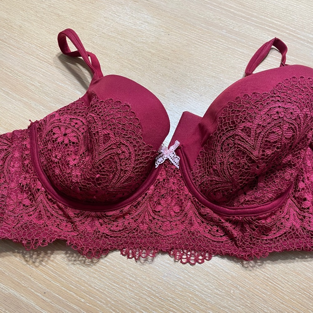 Victoria Secrets Bra